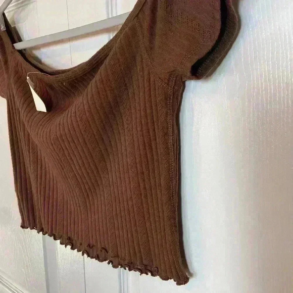 NWT Aeropostale Womens Brown Short Sleeve Crop Top|Ruffled Bottom|Size L - Picture 4 of 6
